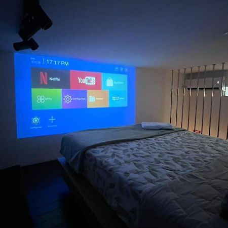 Loft Charmoso E Confortavel - Bh 贝洛哈里桑塔 外观 照片